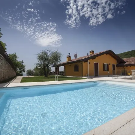 Resort Acinatico Wine Relais 3*
